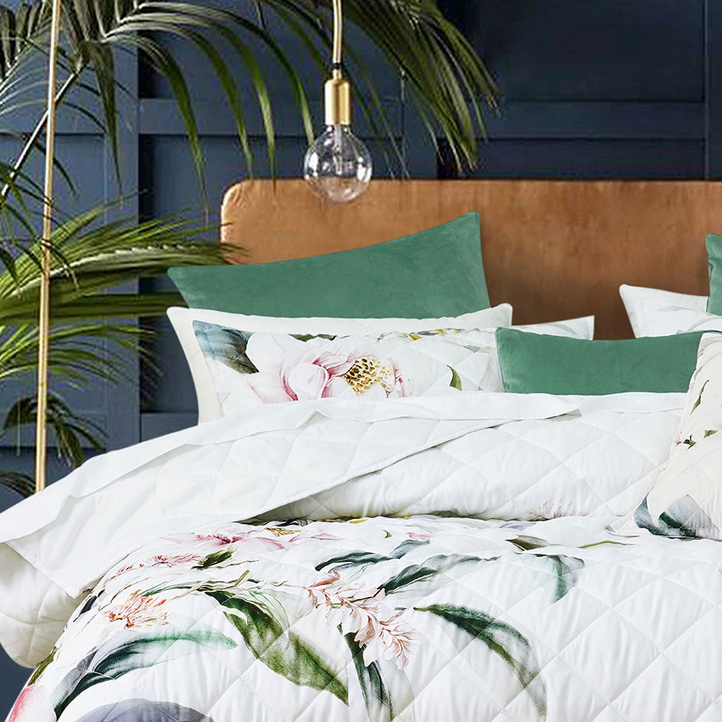 Bianca Indi White Polyester Coverlet Set Single/Double