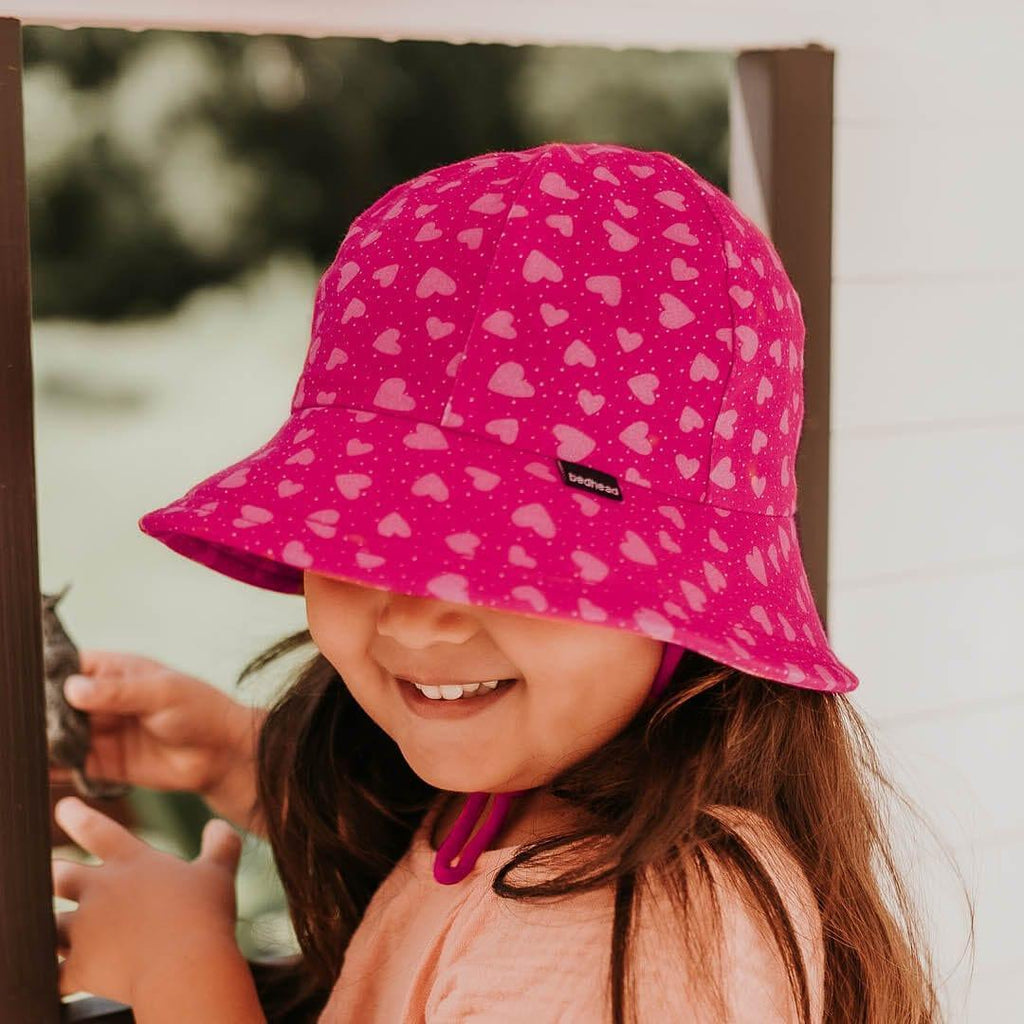 Bedhead Toddler Bucket Hat - Hearts M-1954803163127222273