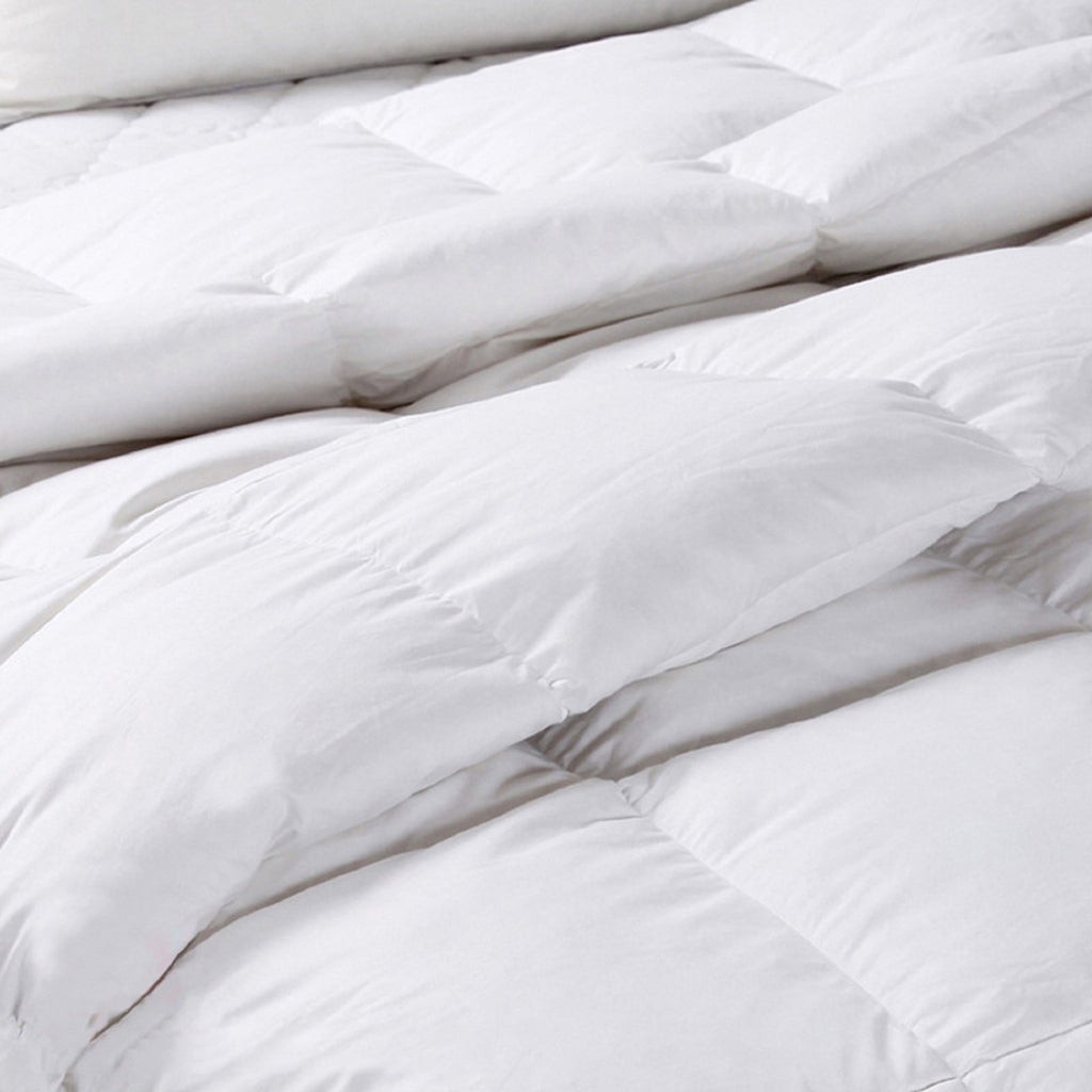 Royal Comfort Goose Deluxe 50/50 feather and down Quilt 500gsm -Queen-1951134838757134337