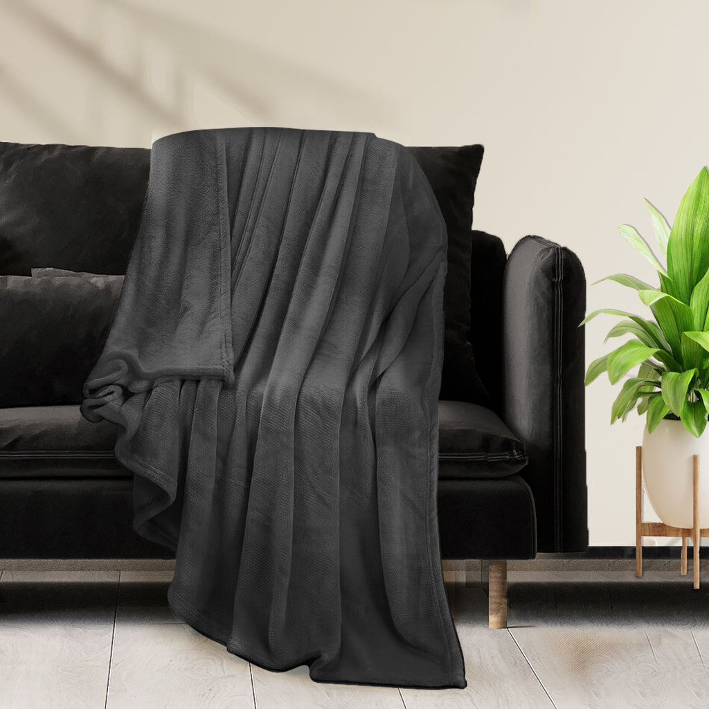 DreamZ 320GSM 220x240cm Ultra Soft Mink Black Queen-1954802936949379078