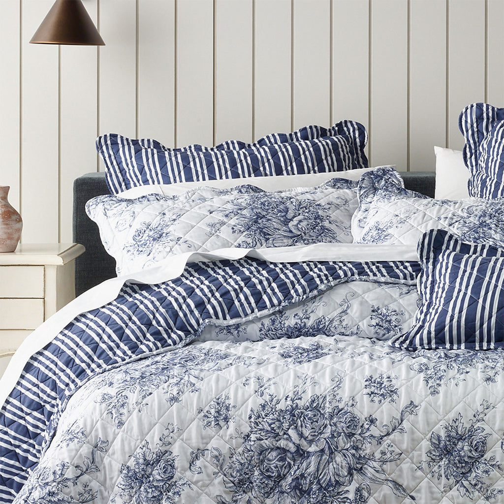 Bianca Amorette Blue Polyester Bedspread Set King