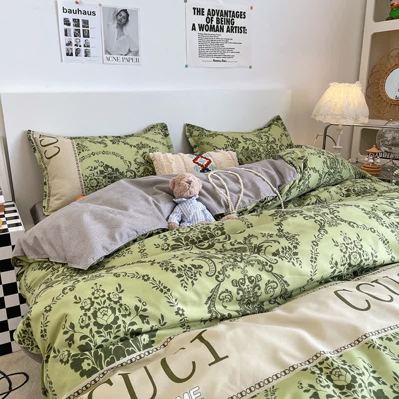 Green Floral 4-Piece Bedding Set - Soft and Lovely Bed Sheets (Quilt 150x200cm, Flat Sheet 200x230cm, Pillowcase 48x47cm)