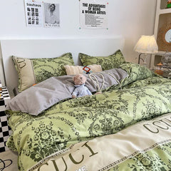 Green Floral 4-Piece Bedding Set - Soft and Lovely Bed Sheets (Quilt 150x200cm, Flat Sheet 200x230cm, Pillowcase 48x47cm)