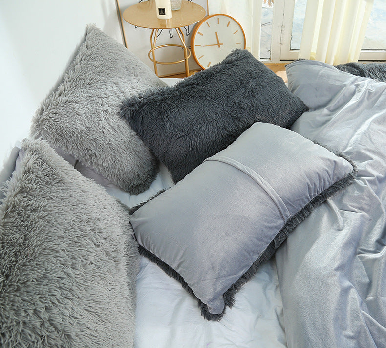 Black Faux Fur Pillowcase Set - Crystal Velvet Plush Throw Pillow Covers, Bedding Accent (50x70cm, Pair)