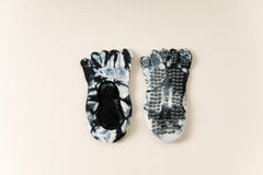2 pairs Black tie-dye Non-Slip Yoga Socks for Women - Five-Toe Cotton Blend Socks for Pilates and Indoor Sports