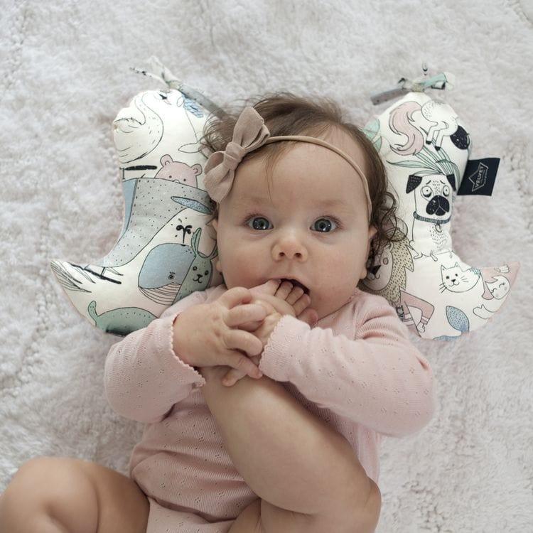 La Millou Angel's Wings Head Support Pillow FRENCH RIVIERA BOY | Khaki-1954803122882875394