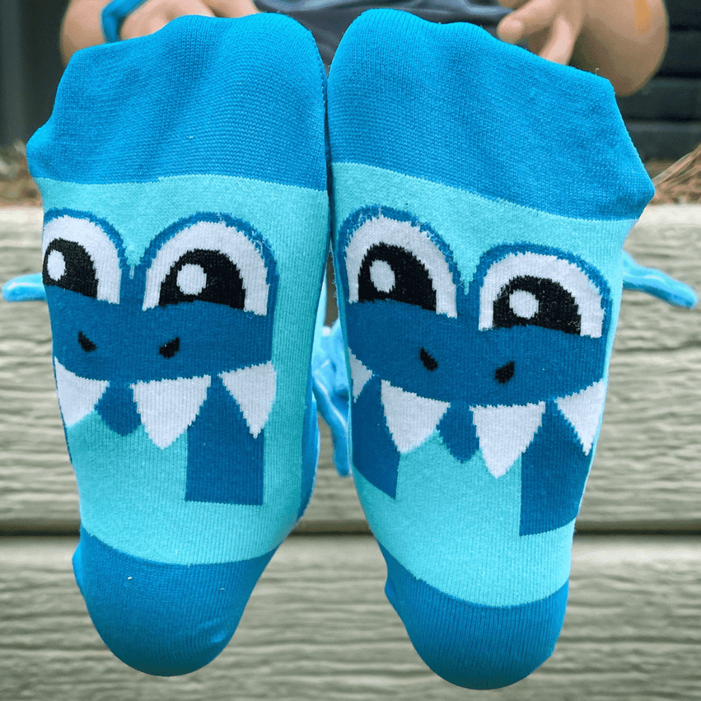 MADMIA Shark Socks With Spikes Kids & Adults Age 6 - 99-1954803049205731330