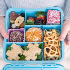 MONTII.CO Lunch Punch Sandwich Cutters | Puzzles-1954803119120584708